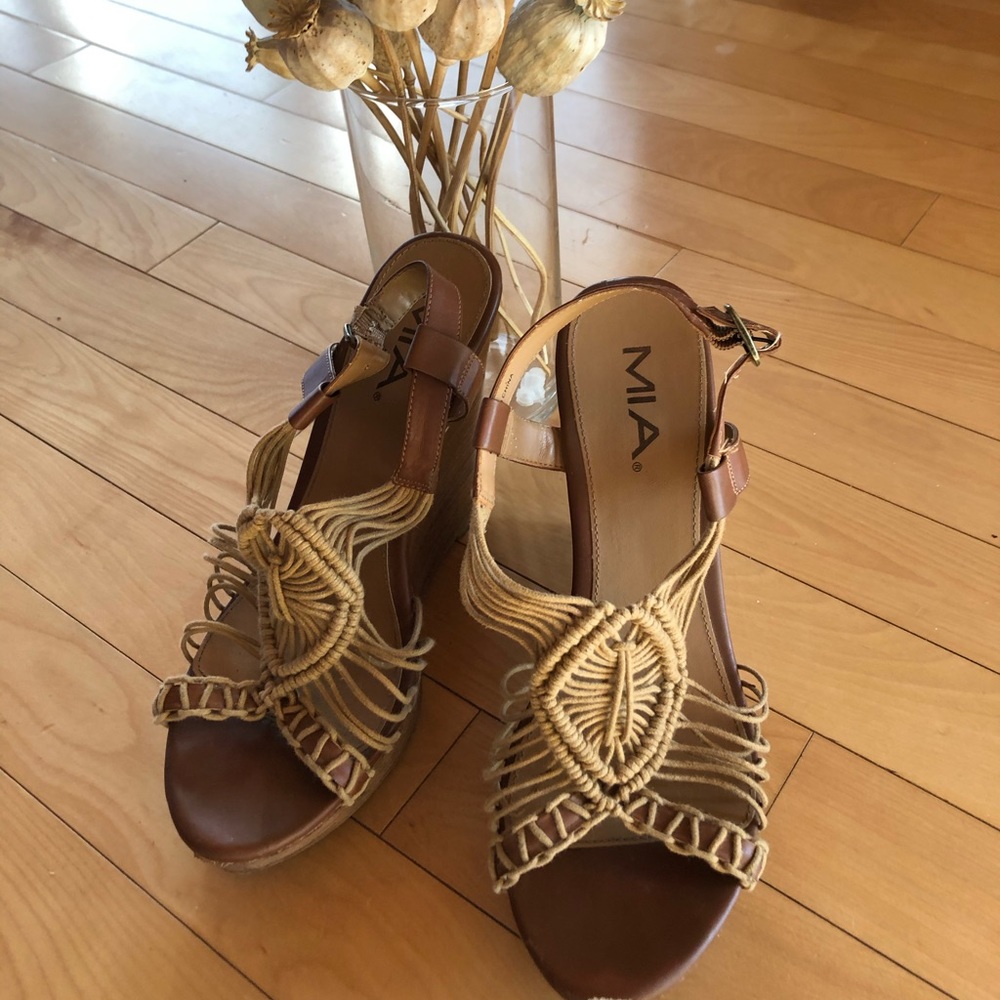 Stunning boho heels